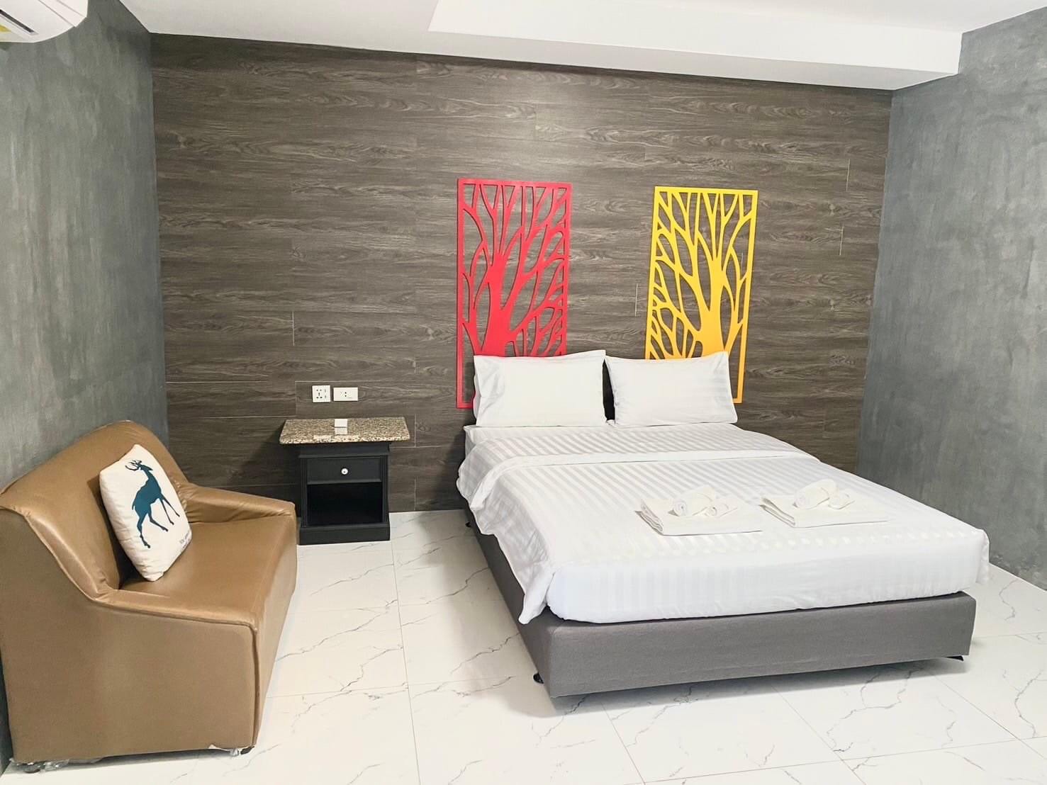 โรงแรมชัยนาทแกรนด์